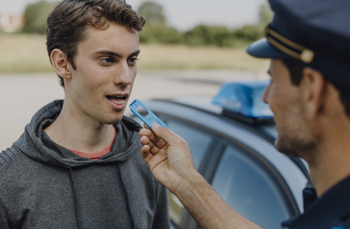 Test salivaire pour le dépistage de drogues VeriCheck peut dépister 11  drogues.