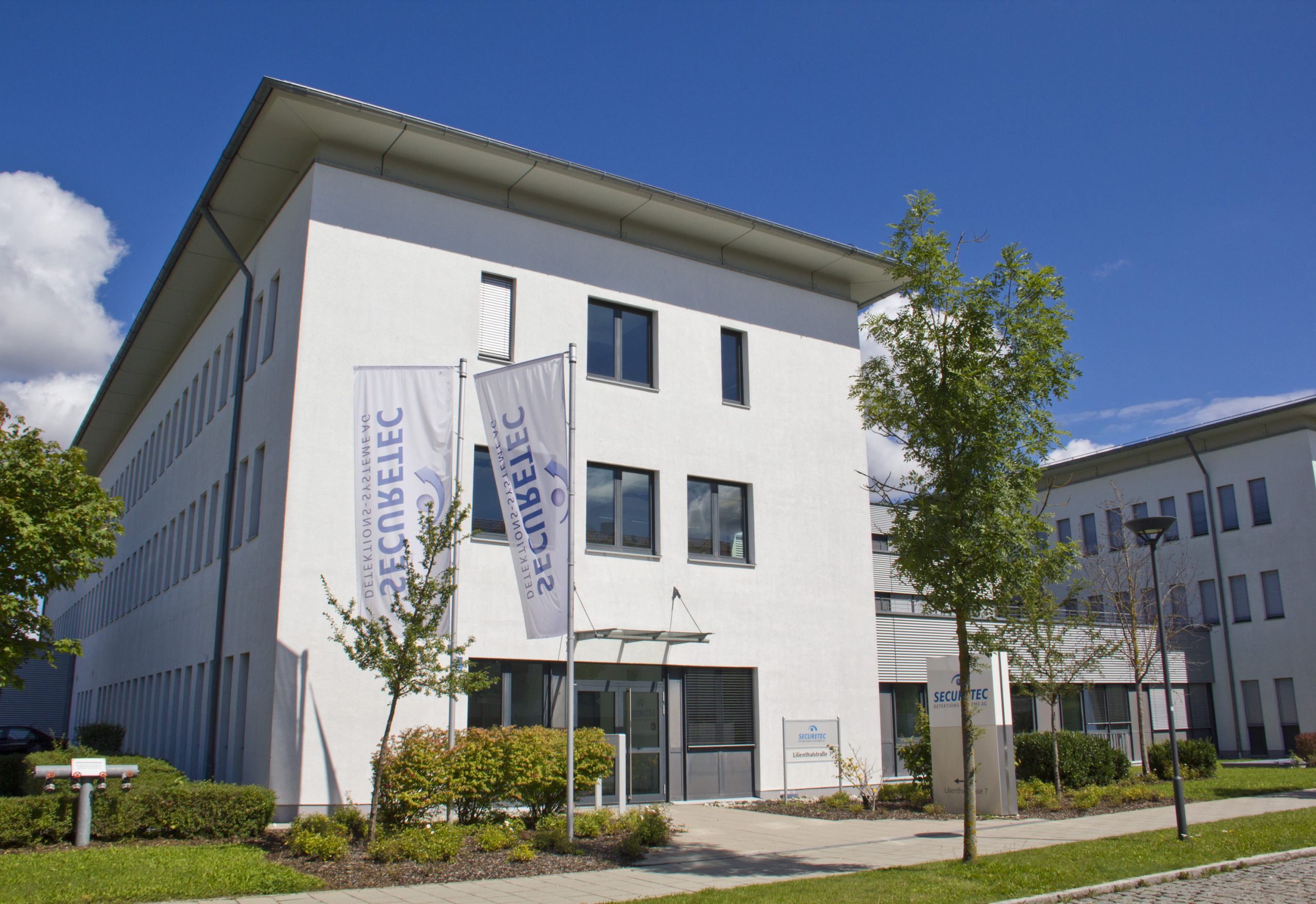 2014 Securetec_Lilienthalstrasse_07_300dpi