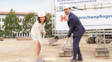 Pressemitteilung: Weltweit gefragter Mittelständler bekennt sich zum Standort Bayern